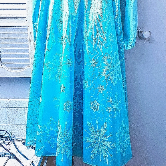 Disney Elsa Frozen Dress size 9-10 - Picture 8 of 16